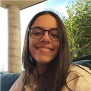 Actualmente estudio el Grado en Ciencia Política y Administración Pública. Podría ayudar a alumnos de primaria y la ESO